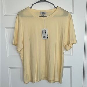 NWT COS Women's Soft Yellow Short Sleeve Tee